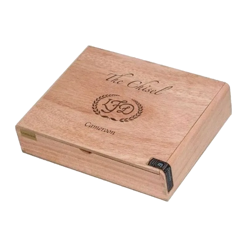 La Flor Dominicana Cameroon Cabinet Chisel