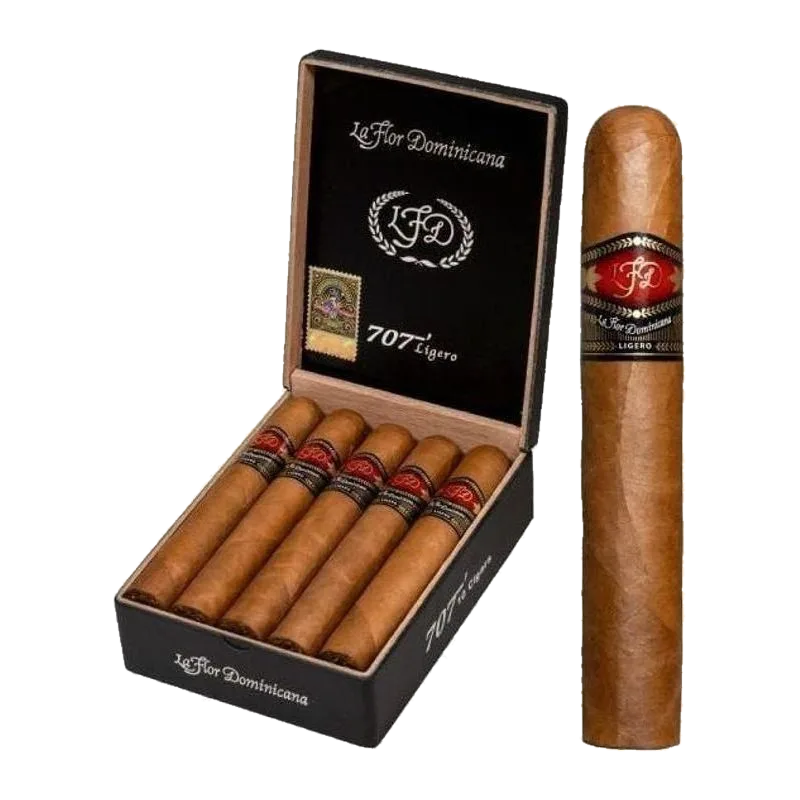 La Flor Dominicana Ligero 707