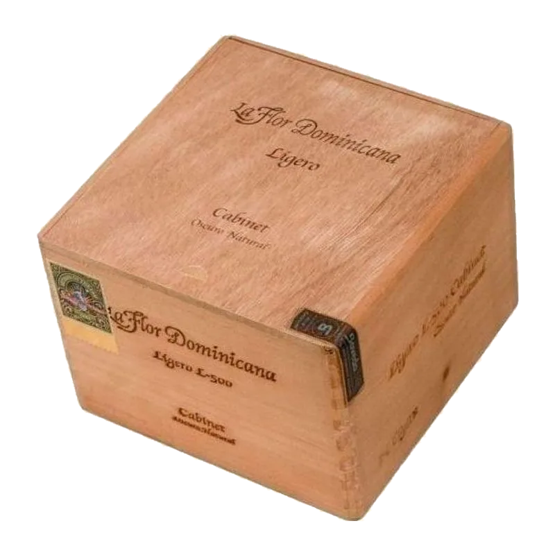 La Flor Dominicana Ligero L500