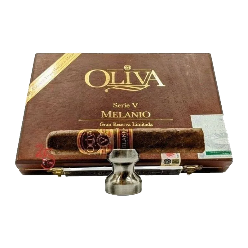 Oliva Serie V Melanio Toro