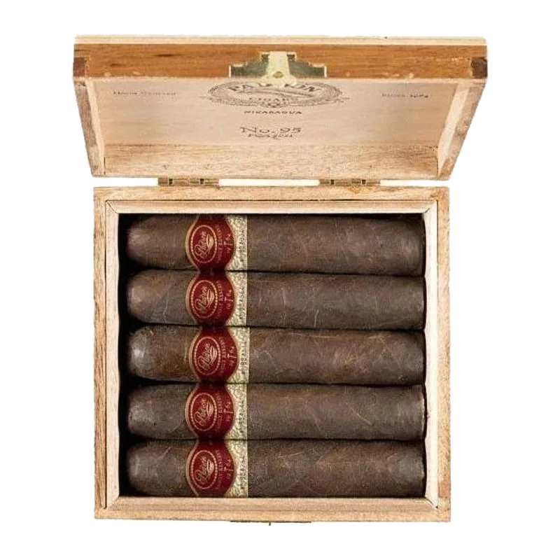 Padron Family Reserve No. 95 Maduro