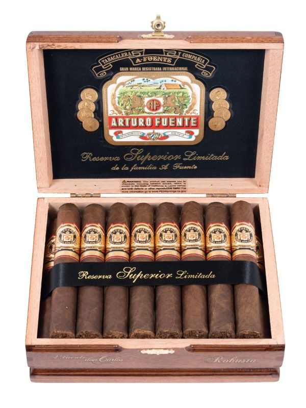 Arturo Fuente Don Carlos Robusto