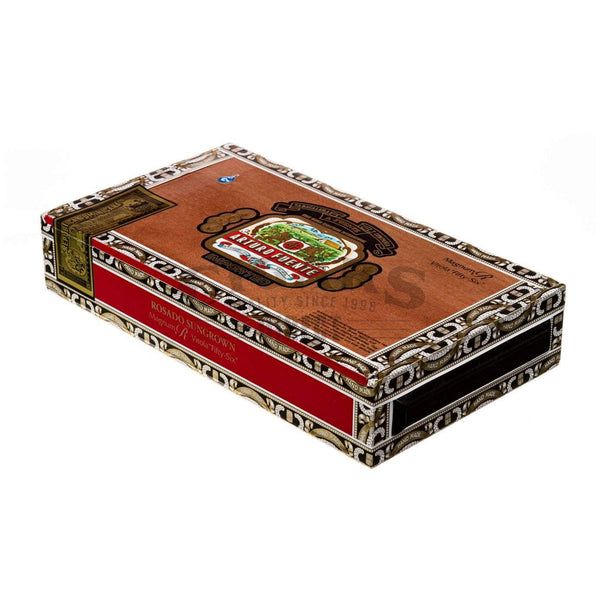 Arturo Fuente Magnum R (Rosado Sungrown) Vitola 56