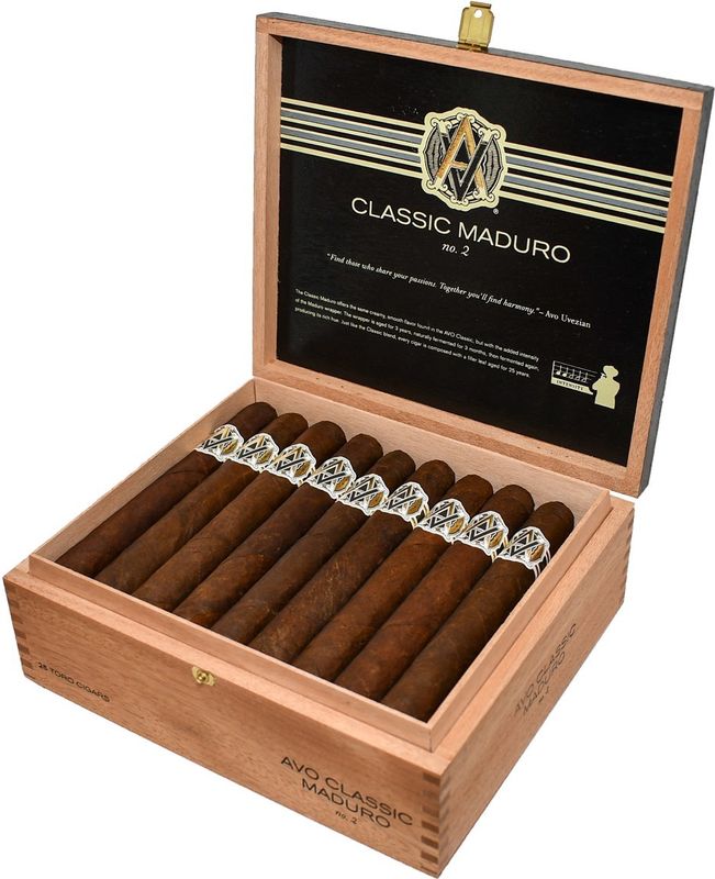 AVO Classic No. 2 Maduro