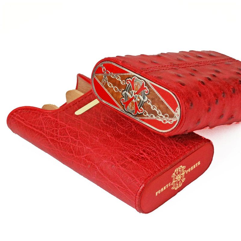 Brizard Les Chaines de L'amour Red Ostrich Cigar Case