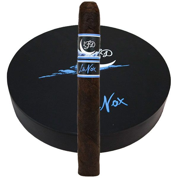 La Flor Dominicana La Nox