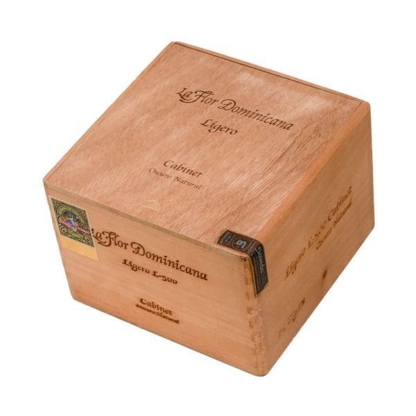 La Flor Dominicana Ligero L500